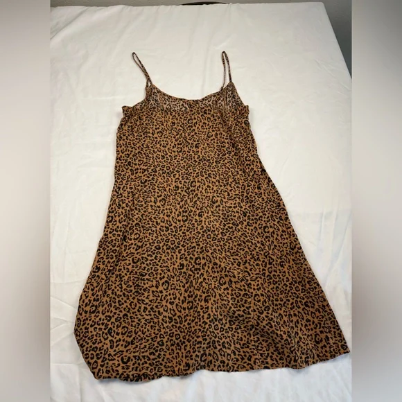 H&M Leopard Print Button Front Cami Dress Size 2 - Picture 2 of 5